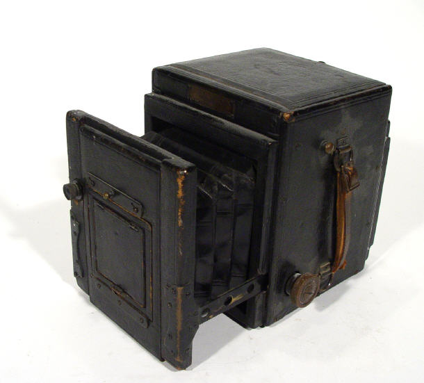 Appraisal: Wallace Heaton - Limited Zodel Reflex camera with leather bellows