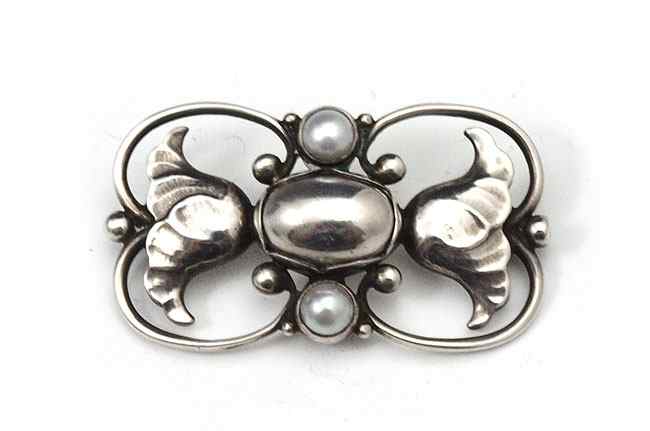 Appraisal: GEORG JENSEN STERLING SILVER PEARL BROOCH After No Signed Georg