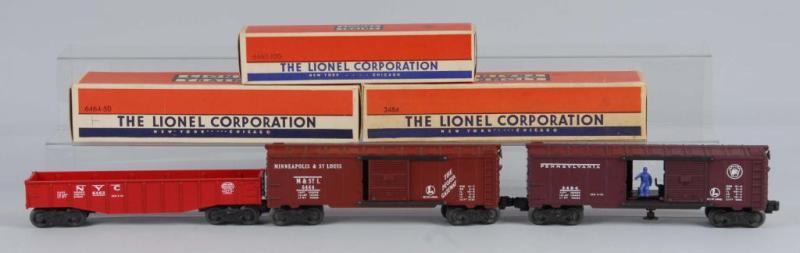 Appraisal: Lot of Lionel O-Gauge Freight Cars Description American Post-war Includes