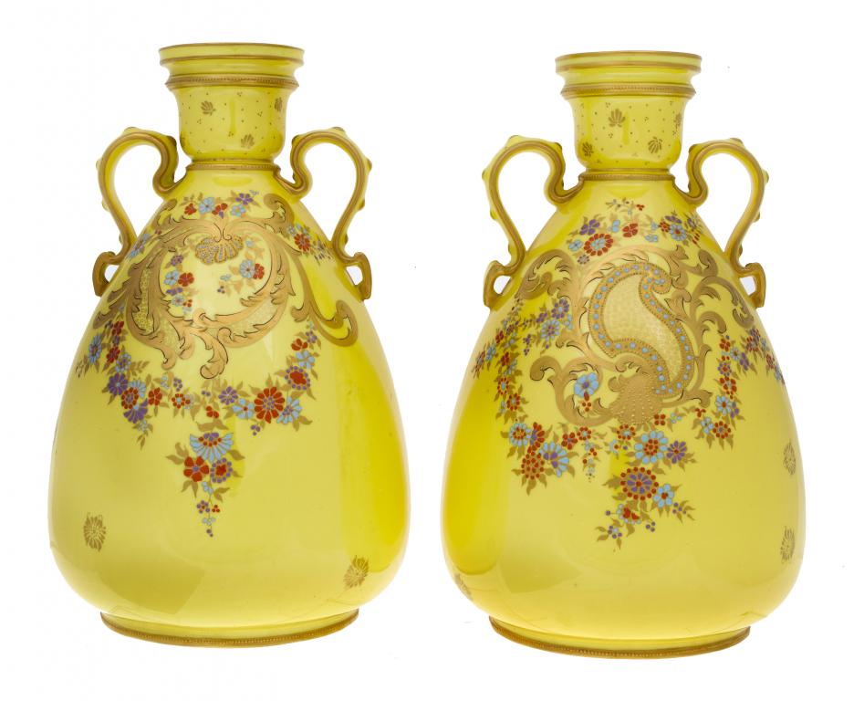 Appraisal: A PAIR OF ROYAL CROWN DERBY YELLOW GROUND SACK SHAPED