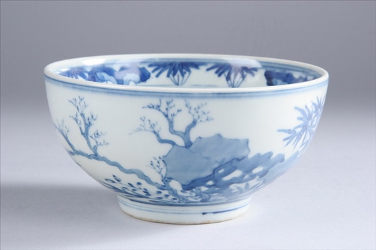 Appraisal: CHINESE BLUE AND WHITE PORCELAIN BOWL Qianlong period Bird bamboo