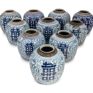 Appraisal: Chinese Blue and White Porcelian 'Double Happiness' Jars th th