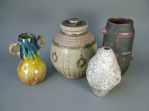 Appraisal: A quantity of studio pottery ceramics circa to include vases