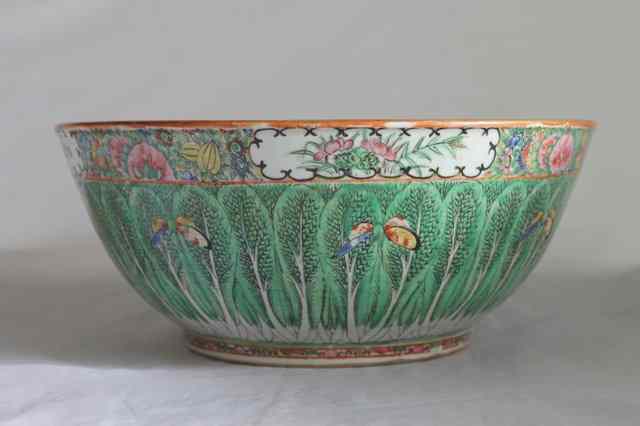 Appraisal: A CHINESE CANTON SMALL PUNCH BOWL with leaf and butterflies