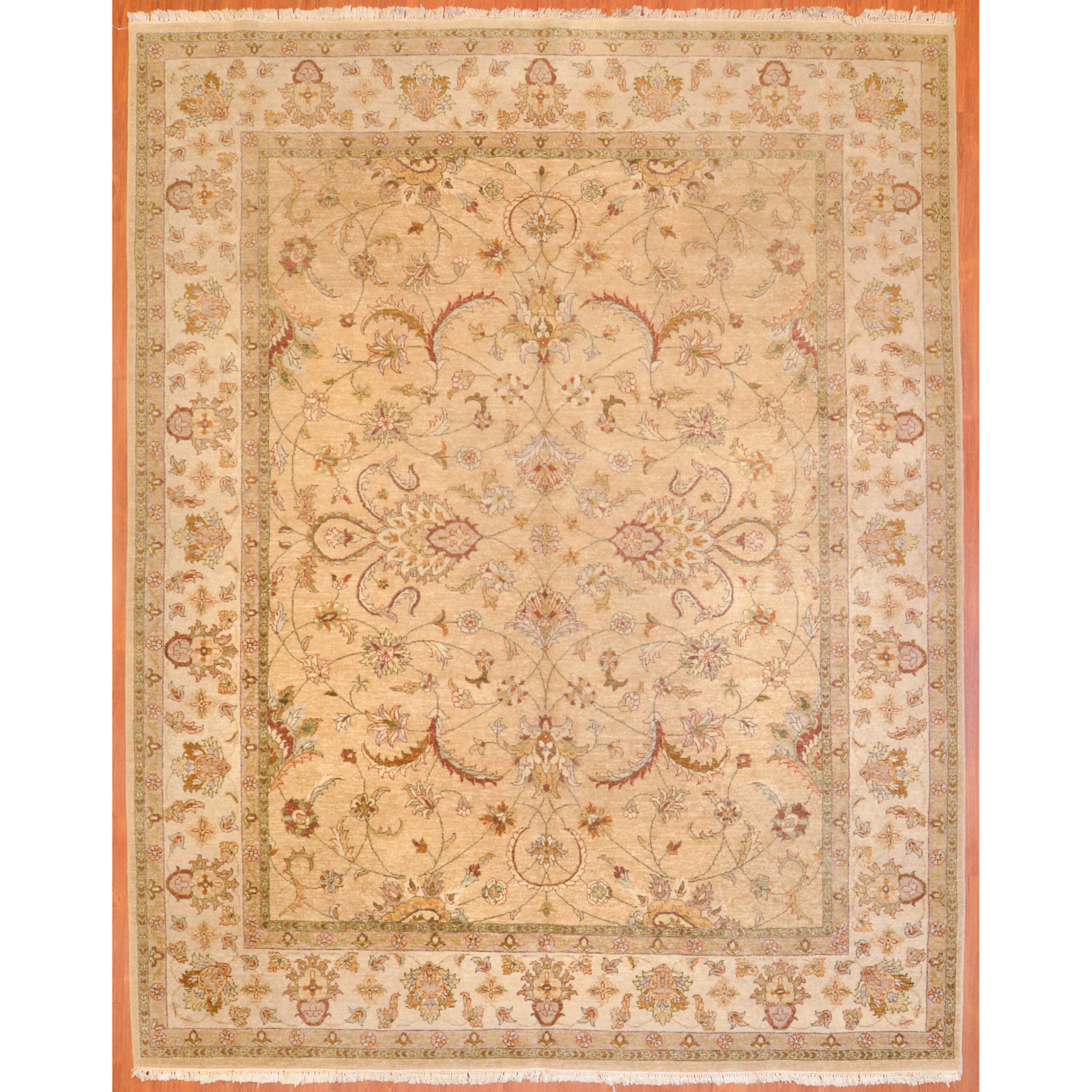 Appraisal: INDO AGRA RUG INDIA X Fourth quarter- th century hand-knotted