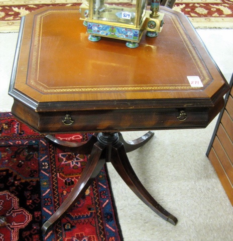 Appraisal: STICKLEY FEDERAL STYLE MAHOGANY LAMP TABLE Stickley Bros Grand Rapids