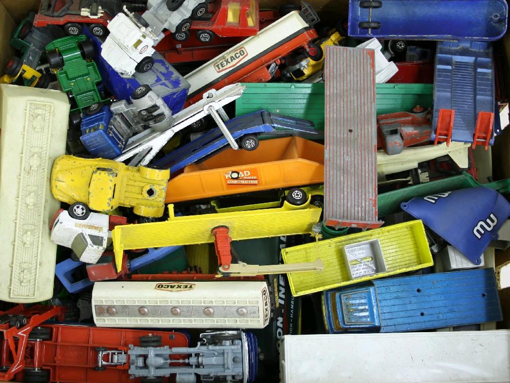 Appraisal: Large selection of diecast vehicles