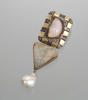 Appraisal: A Diane Malouf Brooch-Pendant with Carved Moonstone and South Sea