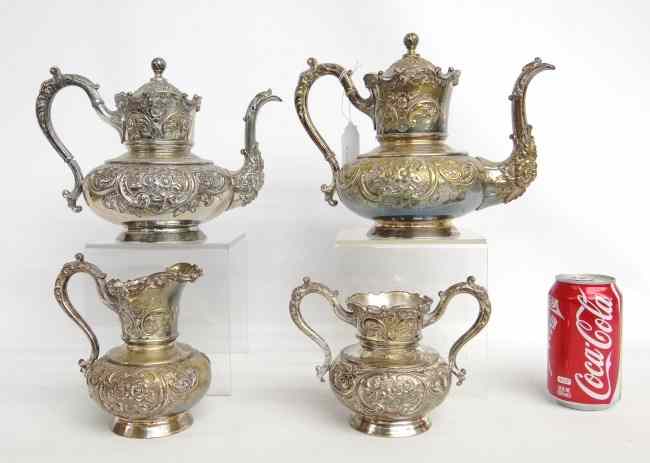 Appraisal: C 's Meriden Ct silverplate four piece tea set Provenance