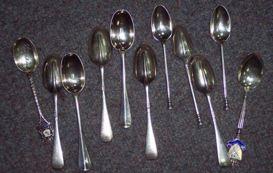 Appraisal: Six rat tail teaspoons three coffee spoons and two souvenir