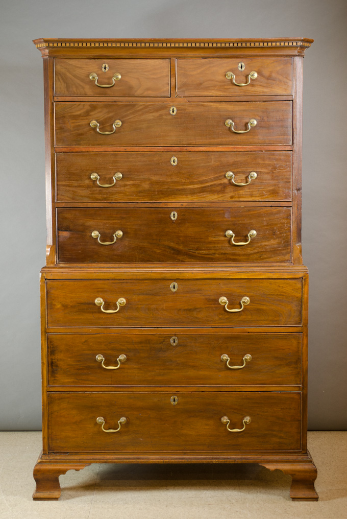 Appraisal: GEORGE III MAHOGANY CHEST-ON-CHEST English early th century the top