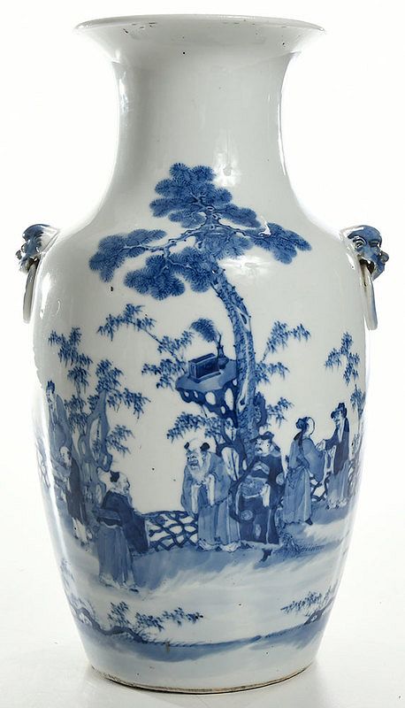 Appraisal: Chinese Blue and White Decorated Porcelain Vase Qing dynasty baluster