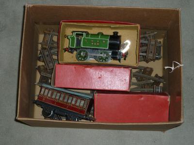 Appraisal: Hornby clockwork locomotive finished in L N E R green