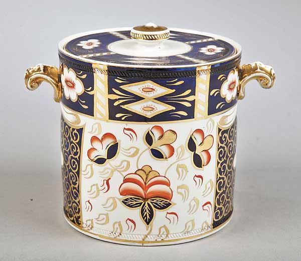 Appraisal: A Spode or Derby Porcelain Biscuit Barrel th c Imari