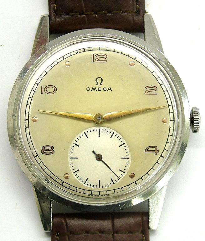 Appraisal: Large 's Omega stainless steel gentleman's wristwatch the silvered dial