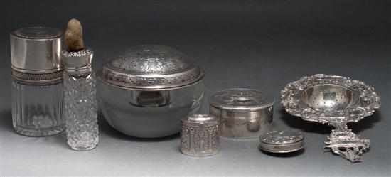 Appraisal: Assorted of American and other silver accessories th and early