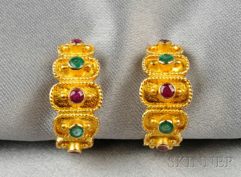 Appraisal: kt Gold Gem-set Earclips each designed as a half hoop