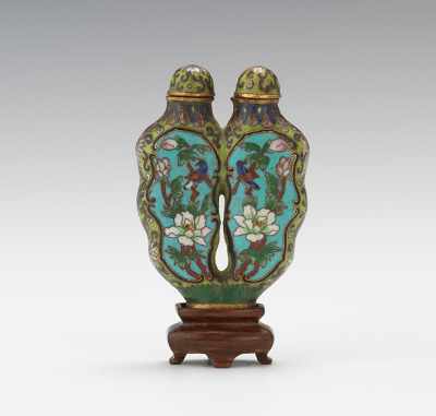 Appraisal: A Cloisonne Double Gourd Snuff Bottle Copper body with gilt