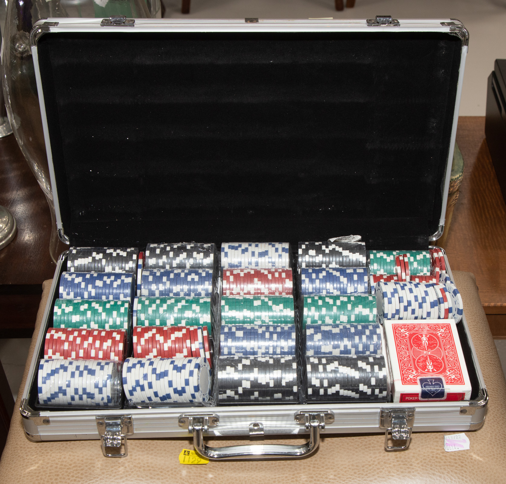 Appraisal: CASED POKER SET Modern