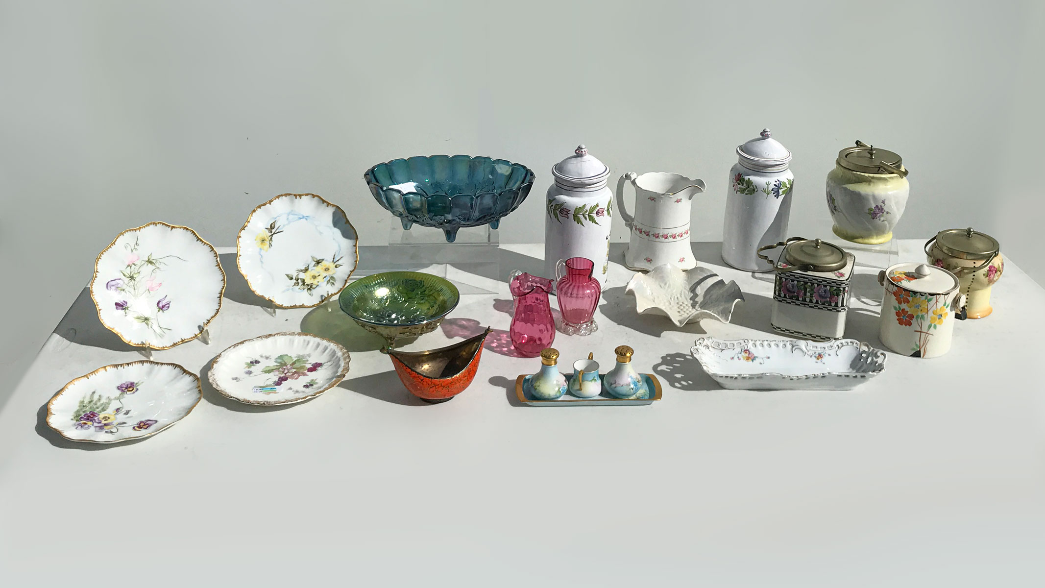 Appraisal: LOT OF ASSORTED GLASS AND CERAMIC ITEMS