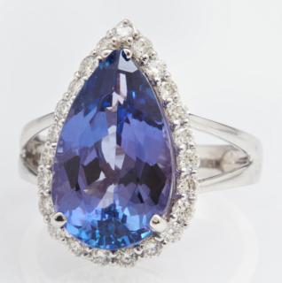 Appraisal: Lady's K White Gold Dinner Ring with a marquise carat