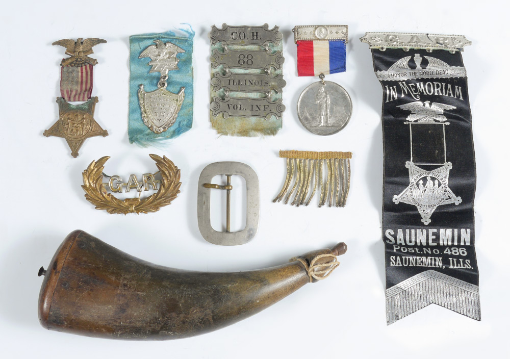 Appraisal: COLLECTION OF CIVIL WAR G A R VETERAN ITEMS badges