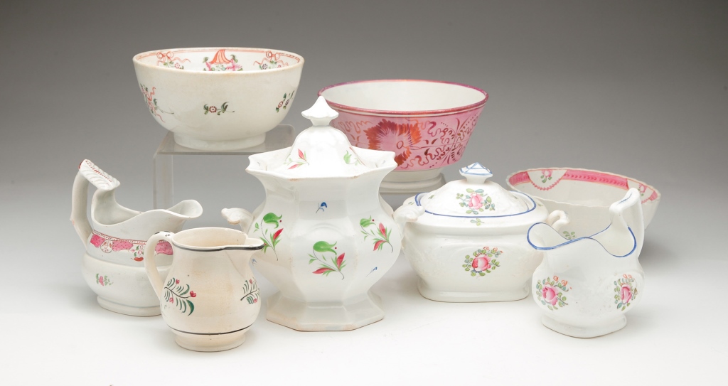 Appraisal: First half- th century Creamer and sugar with roses and