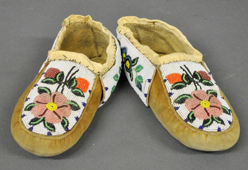 Appraisal: - Pair of Delaware Indian beaded moccasins late th c