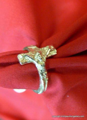 Appraisal: Jesus on a Crucifix K Yellow Gold Pinky Ring Size