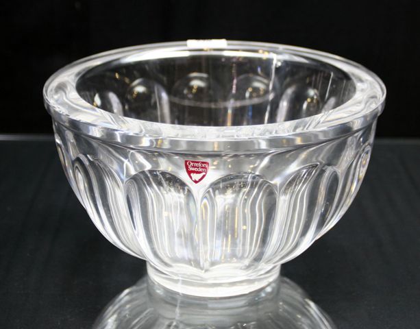 Appraisal: An Orrefors fluted bowl cm diameter