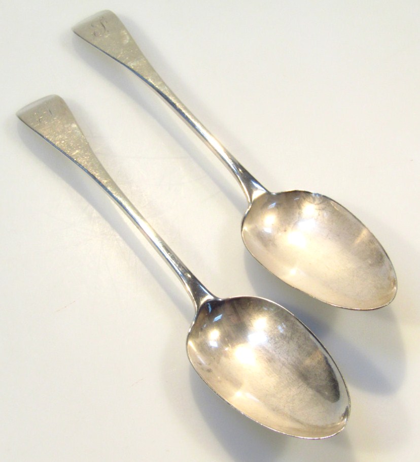 Appraisal: A pair of Victorian silver tablespoons Old English pattern London