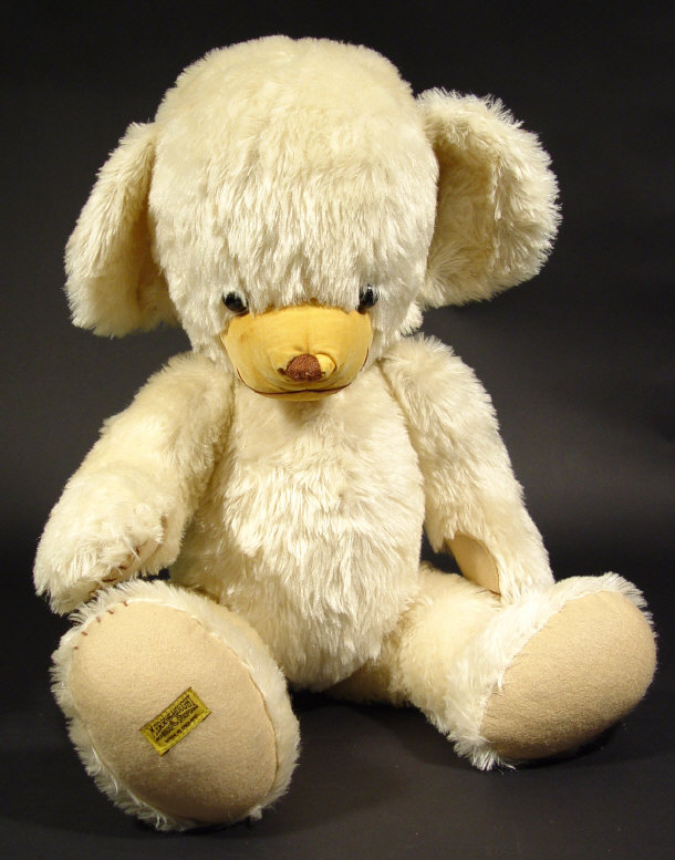 Appraisal: Large Merrythought limited edition teddy bear with jointed limbs and