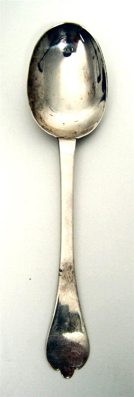 Appraisal: A William III trefid spoon attributed to William Scarlett circa