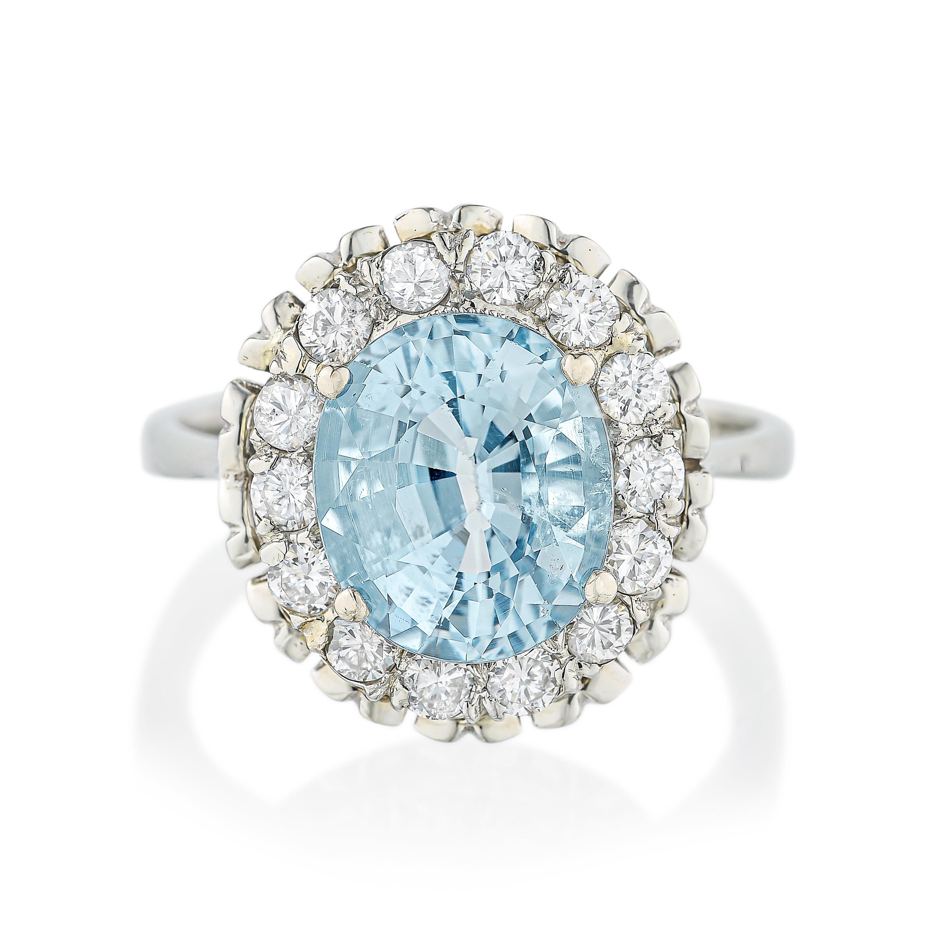 Appraisal: AQUAMARINE AND DIAMOND RING METAL K white gold GEMSTONE S