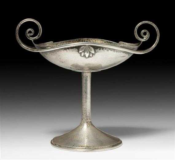 Appraisal: JONES A E - DISH Art Nouveau circa Hammered silver