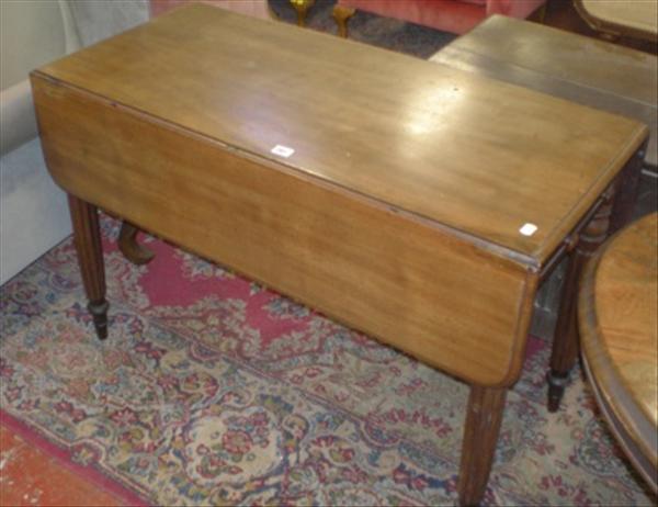 Appraisal: A George IV mahogany Pembroke table