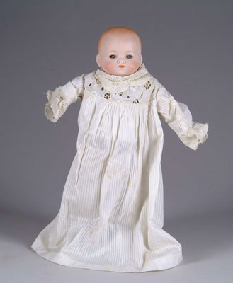 Appraisal: - AM DREAM BABY DOLL A small dream baby on