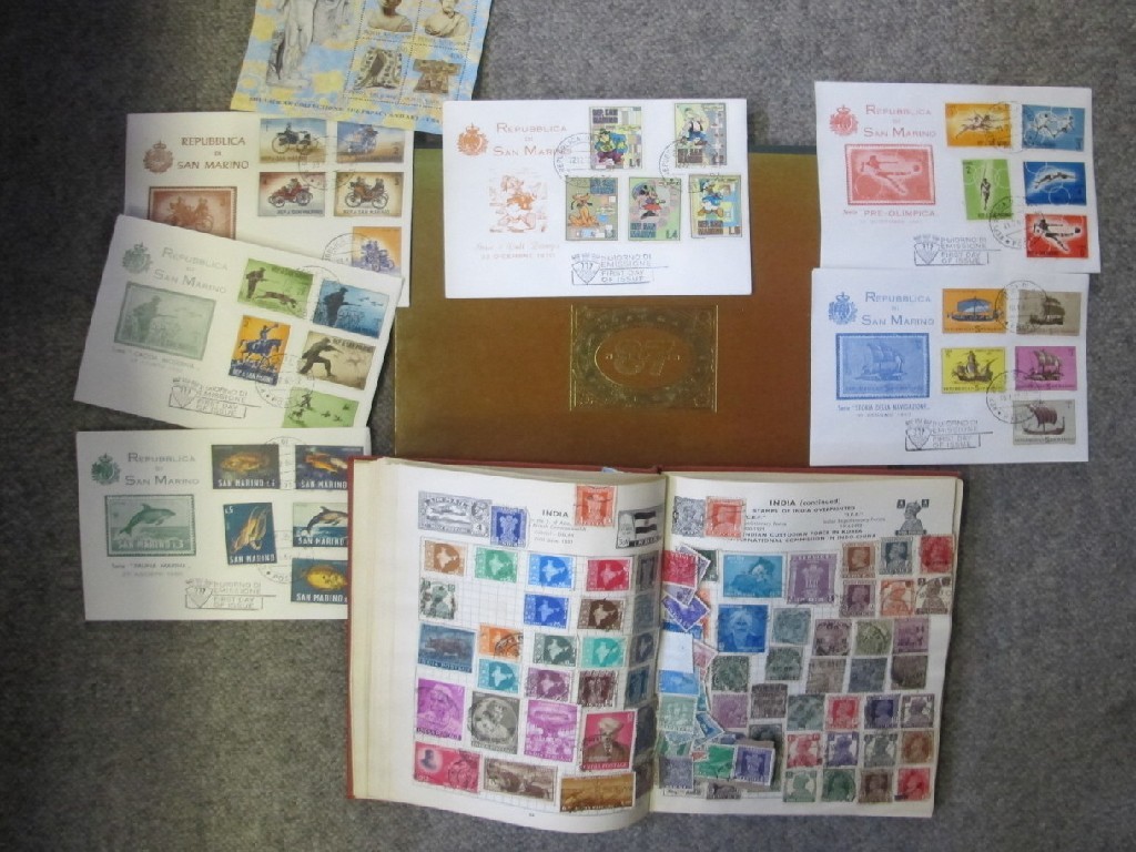 Appraisal: Box of albums of stamps