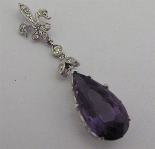 Appraisal: AMETHYST DIAMOND AND KARAT WHITE GOLD PENDANT with a cts