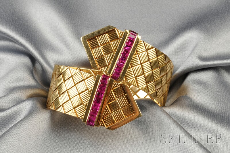 Appraisal: Retro kt Gold and Ruby Bypass Bracelet designed as a