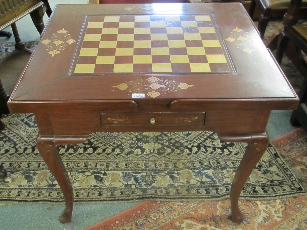 Appraisal: Modern chess games table