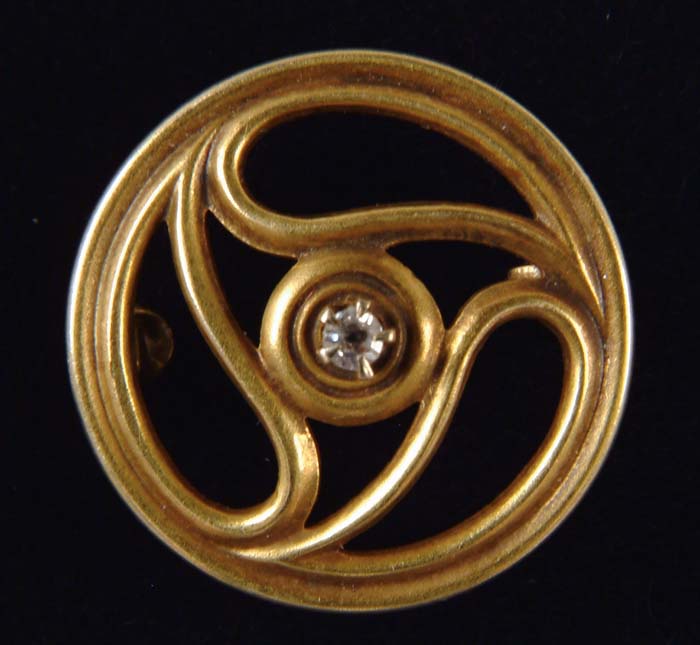 Appraisal: ART NOUVEAU PIN kt yellow gold pin in Art Nouveau