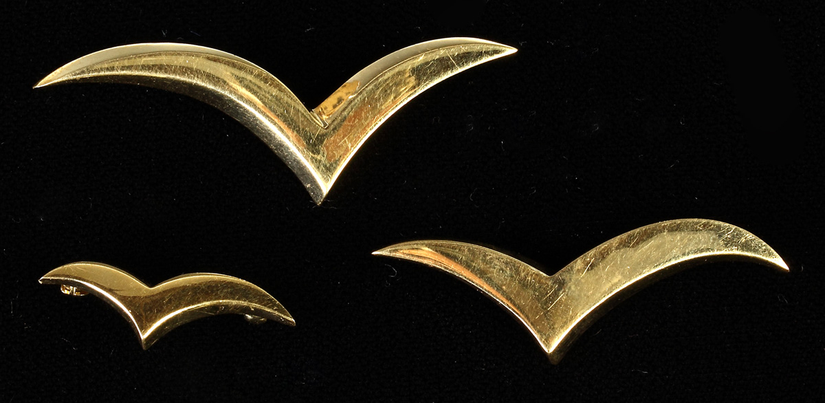 Appraisal: Three Tiffany K Gold Pins Stylized birds