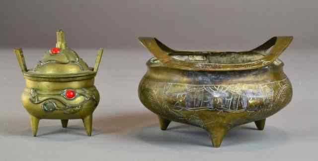 Appraisal: CHINESE BRASS INCENSE BURNERSTwo brass incense burners on three legs