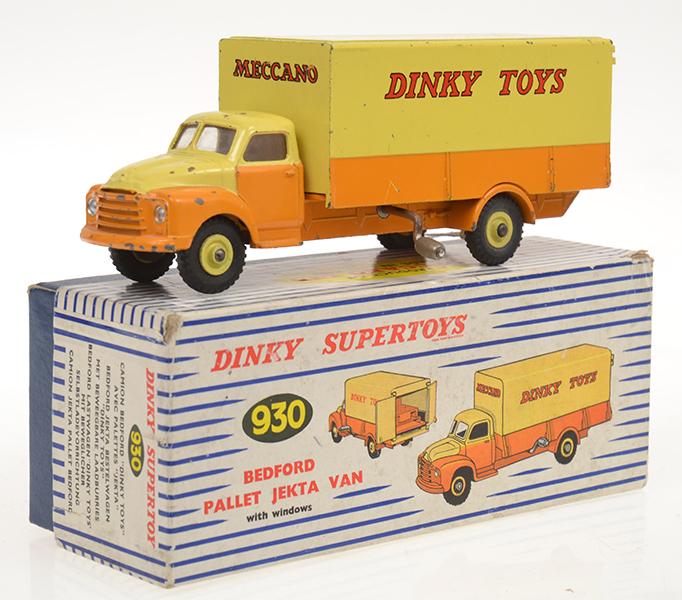 Appraisal: DINKY BEDFORD PALLET JEKTA VAN TWOTONE LIGHT YELLOW UPPER DARK