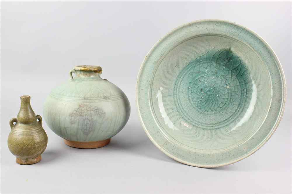 Appraisal: THREE SAWANKHALOK INCISED CELADON WARES TH- TH CENTURY including a