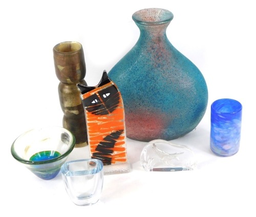 Appraisal: A group of contemporary glassware including a Mdina glass bowl