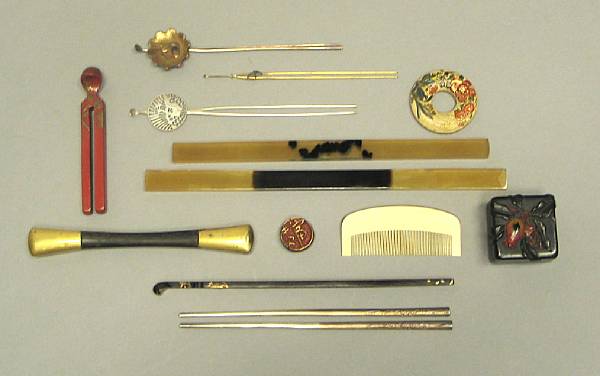 Appraisal: A group of Japanese hair ornaments in ivory tortoise shell