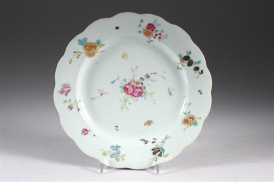 Appraisal: CHINESE FAMILLE ROSE PORCELAIN PLATE Qianlong period Floral decoration -