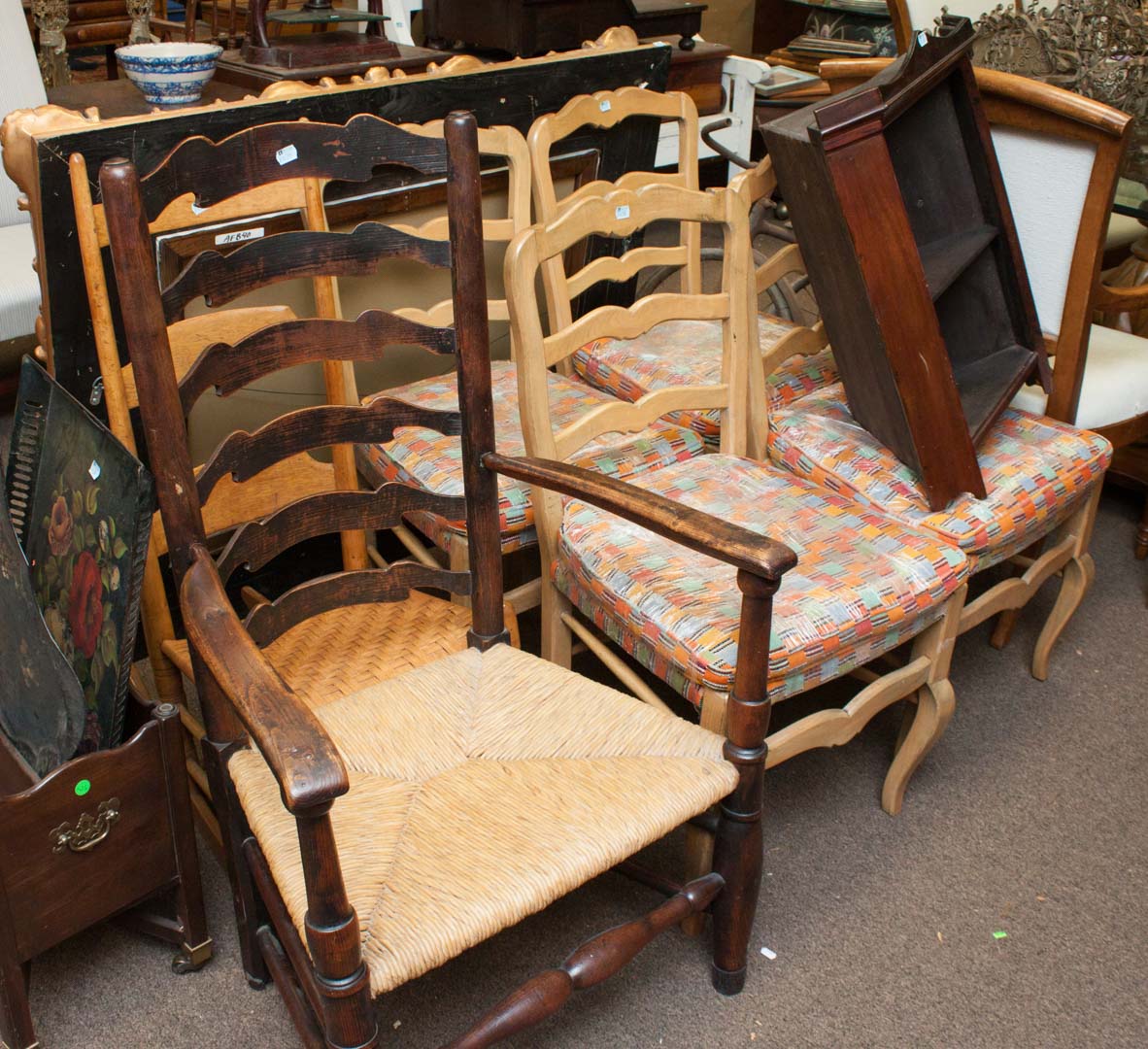 Appraisal: Six chairs including set of four side chairs oak ladder-